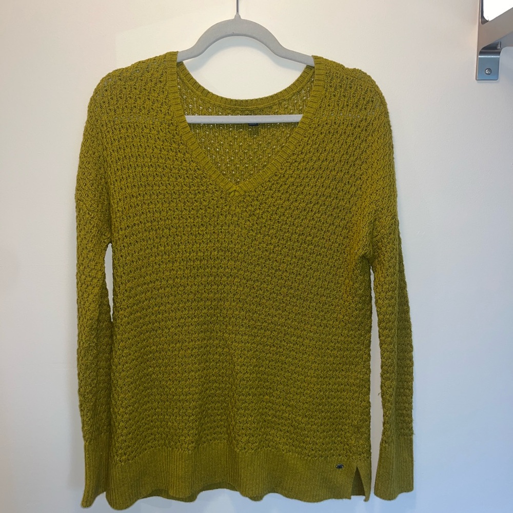 American Eagle Outfitters Green V-Neck Sweater